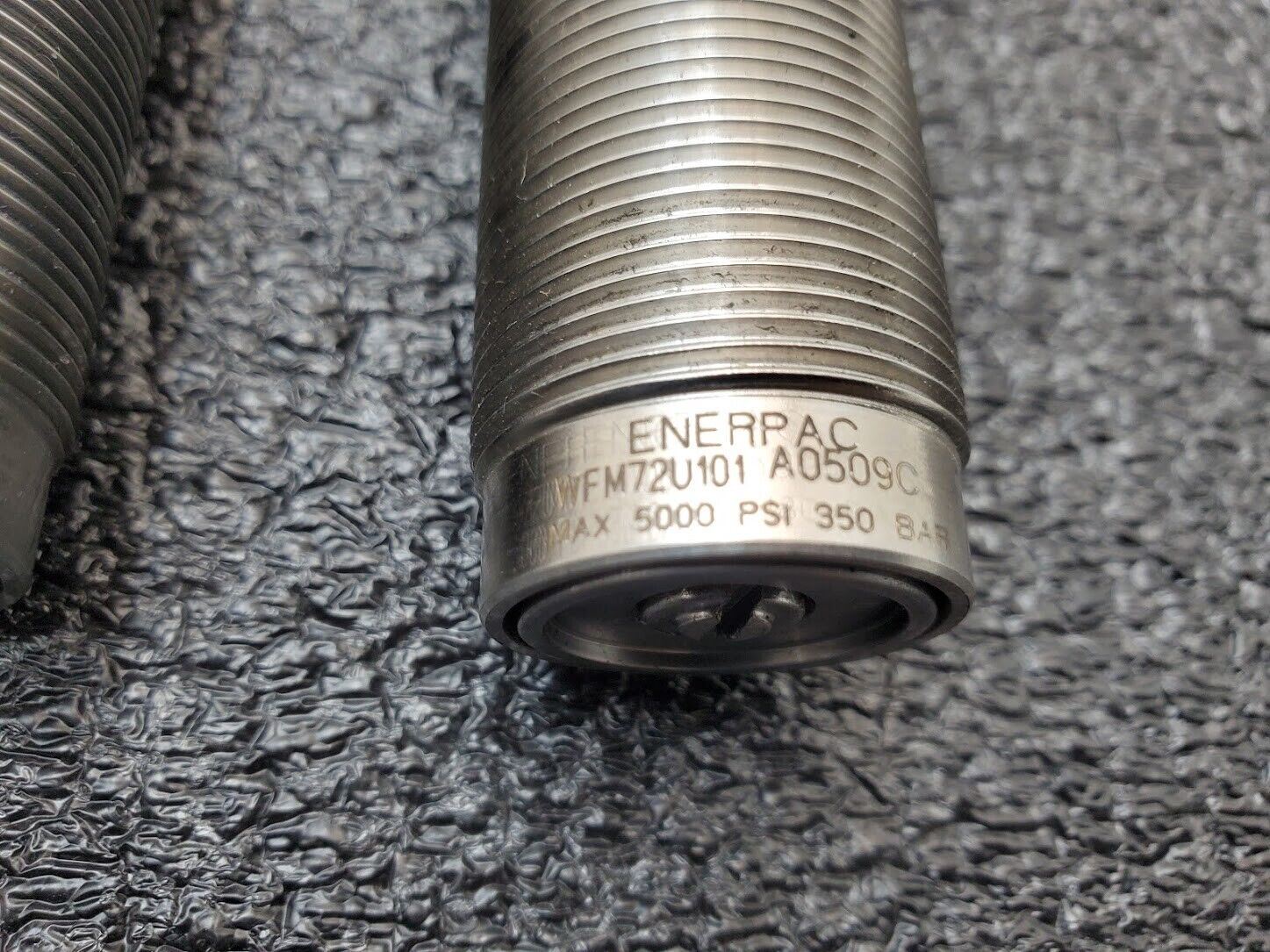 4x Enerpac WFM72 7 kN 9.9mm Stroke Work Support Manifold Mount Hydraulic 5000PSI