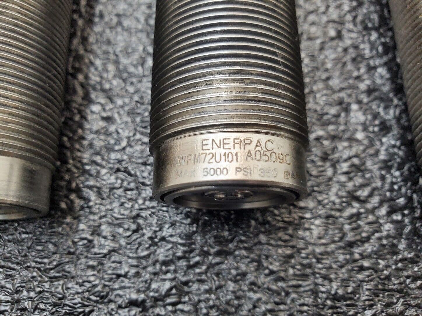 4x Enerpac WFM72 7 kN 9.9mm Stroke Work Support Manifold Mount Hydraulic 5000PSI