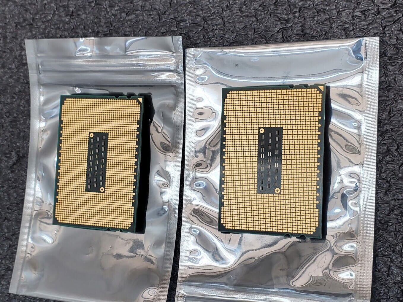 2x AMD OPTERON OS6168 12 Cores 1.90GHz Socket G34 OS6168WKTCEGO CPU Lot of 2