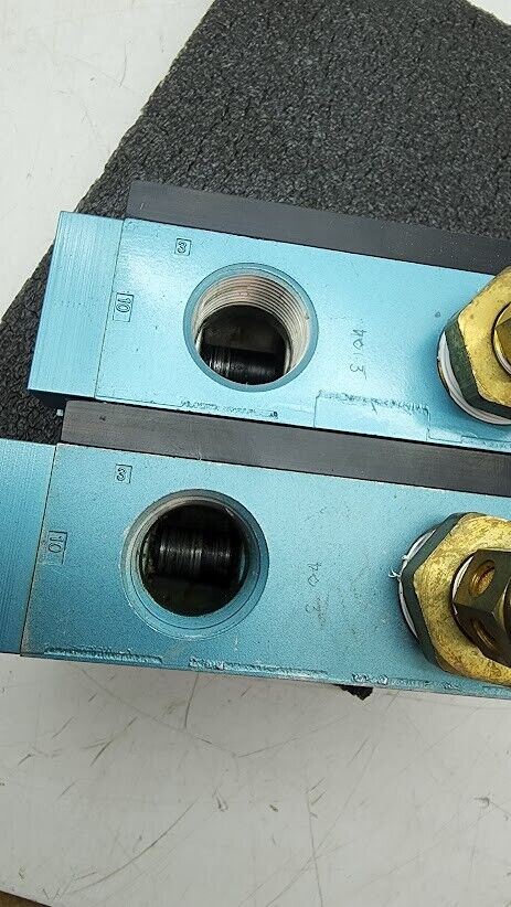 2x MAC Pneumatic Air Solenoid Control Valve 24VDC 67A-C1-BAB-DM-DDAA-1BA 1" NPTF