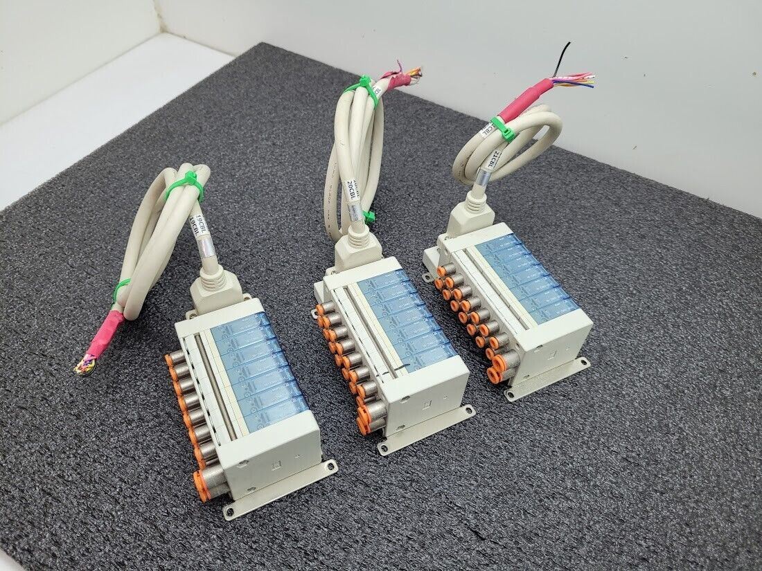 3 Valve Block Lot with 7x SMC V110T-D5NCZ-N3 Solenoid Valve 1/4" input 4mm out