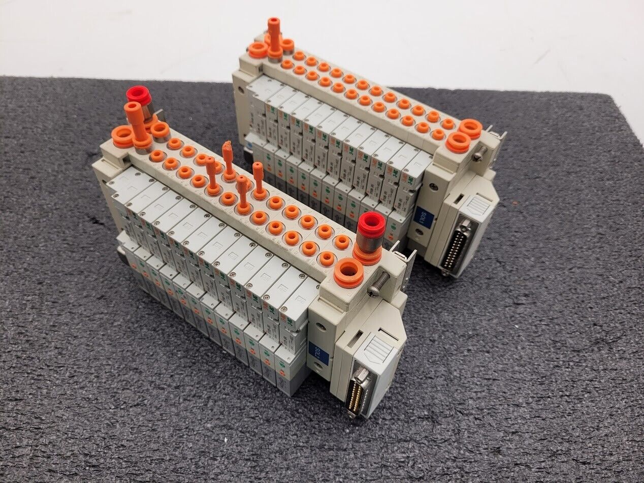 2x SMC Valve Block Solenoid Manifold SV1A00-5FU SV1100-5FU 24VDC 26 Valves Lot C