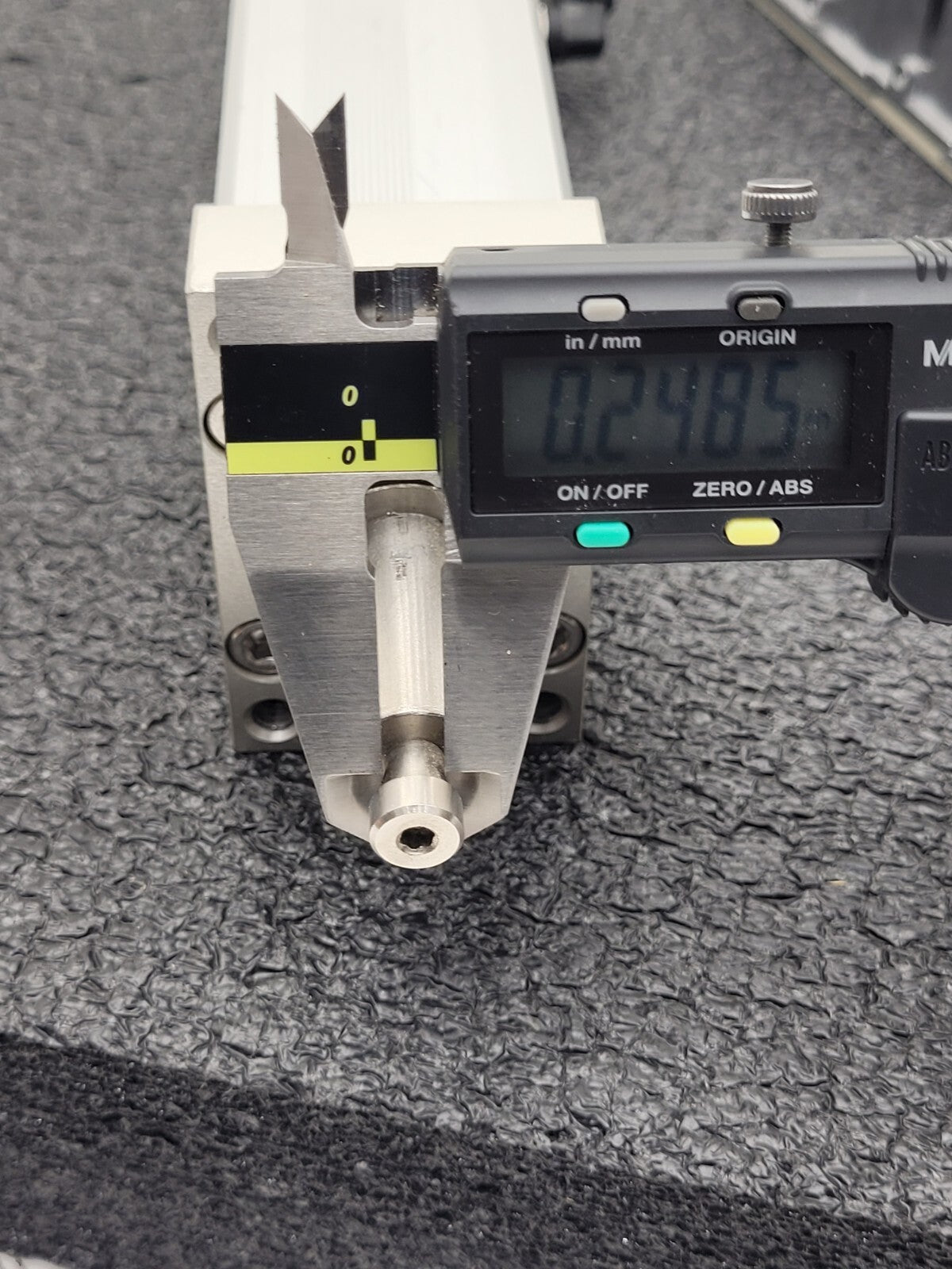 3x IAI ROBO CYLINDER Linear Actuator RC-RSW-H-100-S-SP w/ RCA-S-RSW Controllers