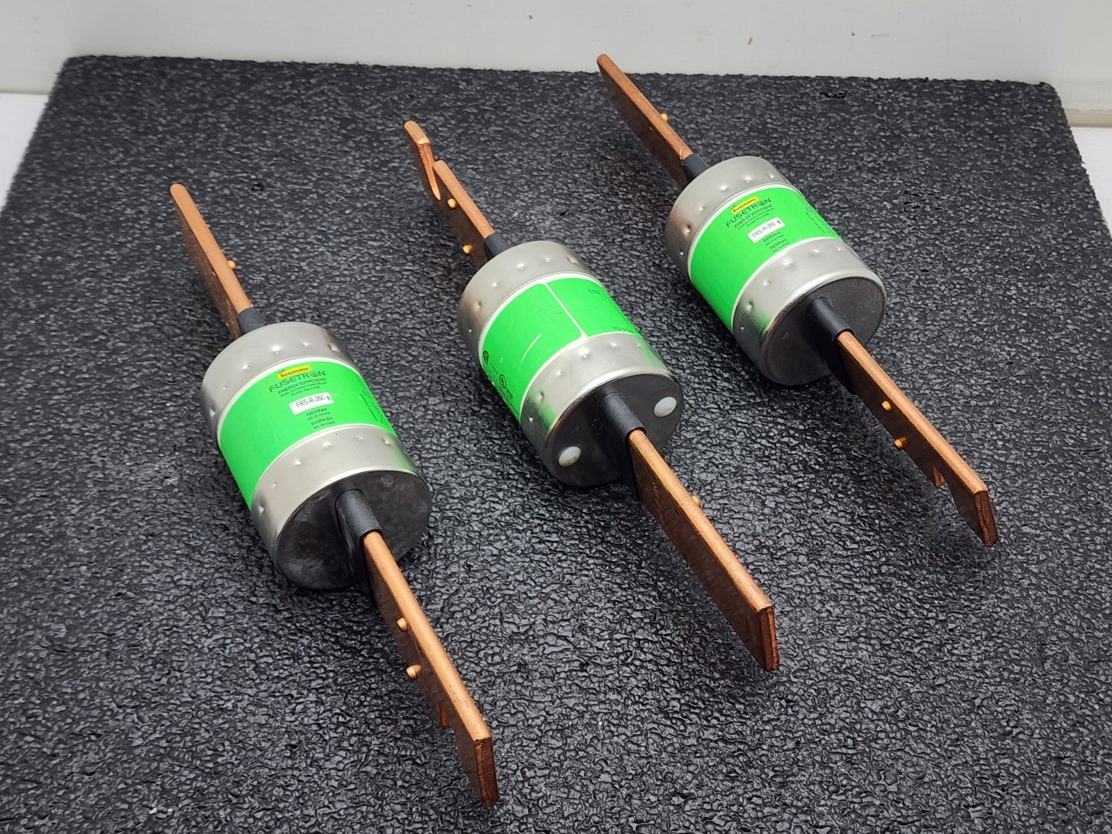 3x Cooper Bussmann FRS-R-350 Fusetron Blade Fuse Rk5 350a Amp 600v-ac 300v-dc