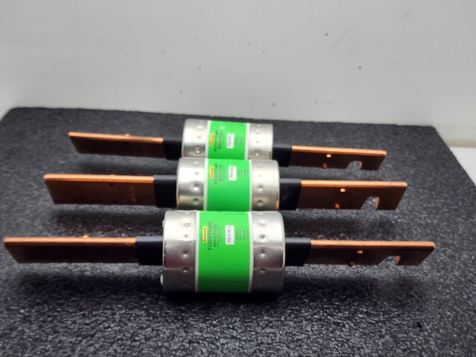 3x Cooper Bussmann FRS-R-350 Fusetron Blade Fuse Rk5 350a Amp 600v-ac 300v-dc