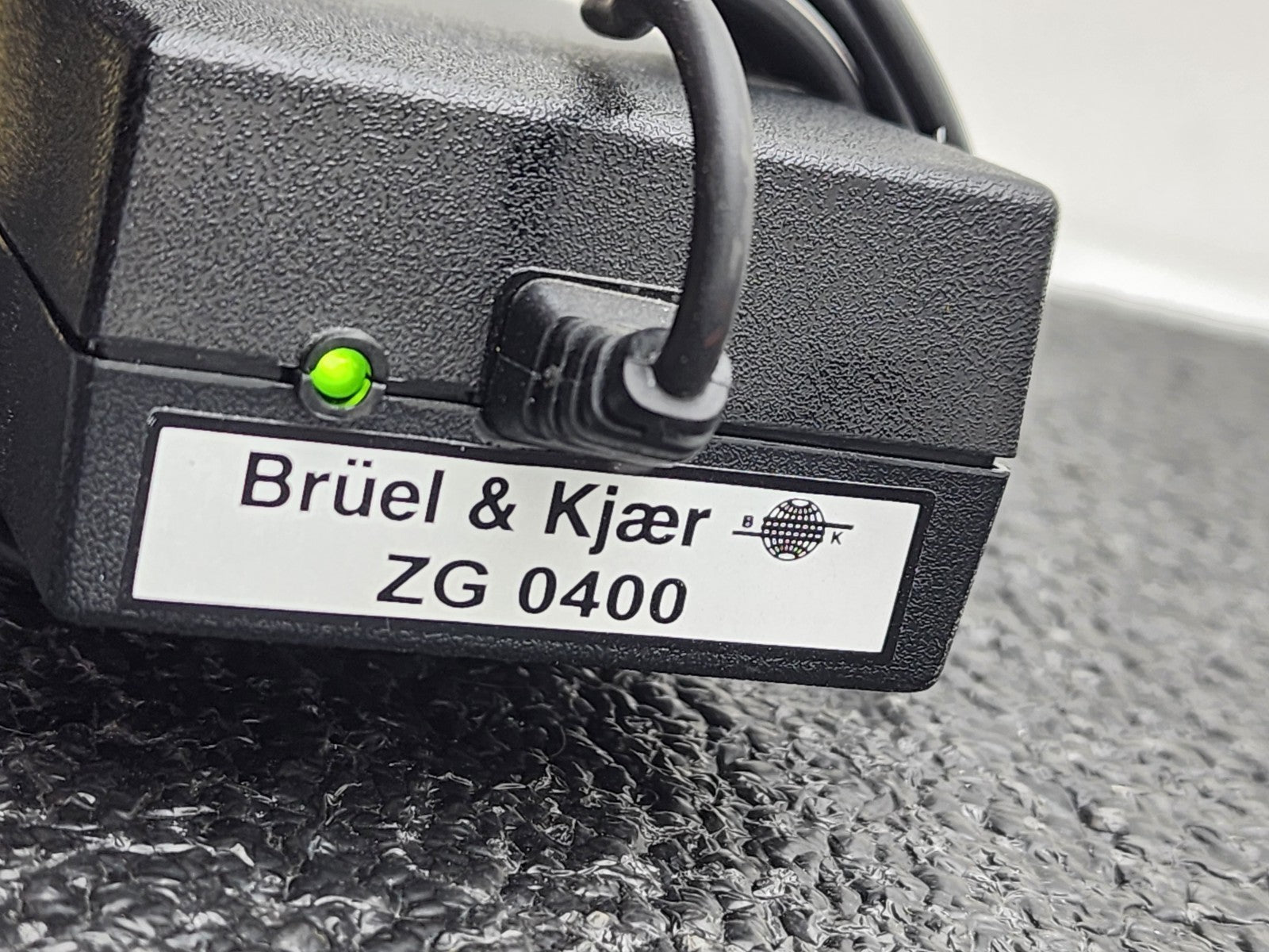 100-240VAC Adapter For Bruel Kjaer B&K ZG 0400 0426 2250 2270 2690 Lemo FFA.00