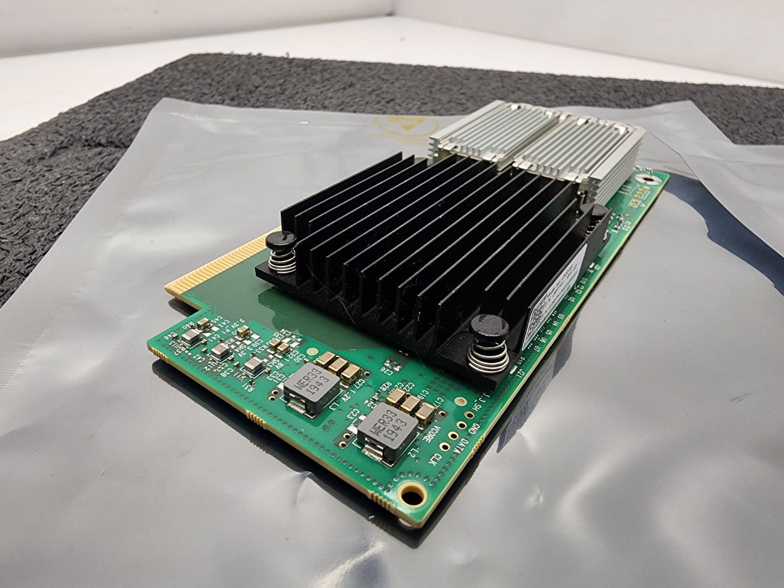 2x Dell ConnectX-5 CX516A Dual-Port 100GbE QSFP Network Adapter Dell P/N: 09FTMY