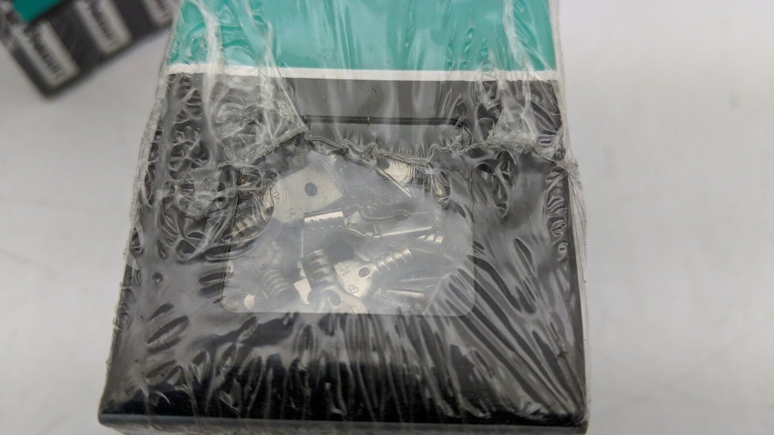 2000 Panduit Quick Connect Terminal Male Disconnect D14-250MB-C 4 Sealed Boxes