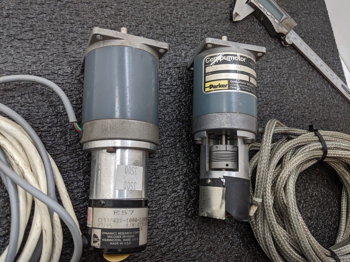 2x Parker Compumotor Motor Stepper Motor A/AX57-83 C153/421-1000-120CBV Encoder