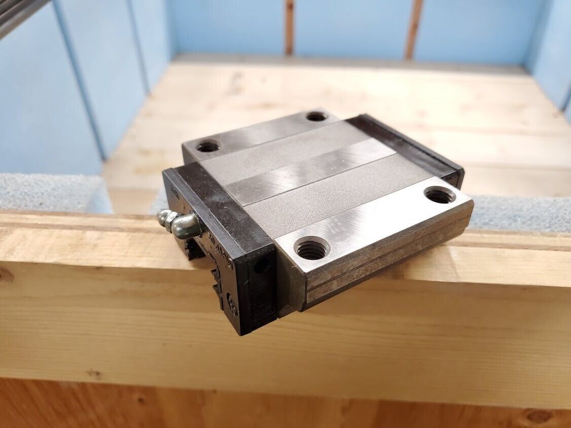 2x NSK Linear Rail LY301550EL2-10PNZ1 85-002 4x 30 Blocks dual BB Guides 61" L