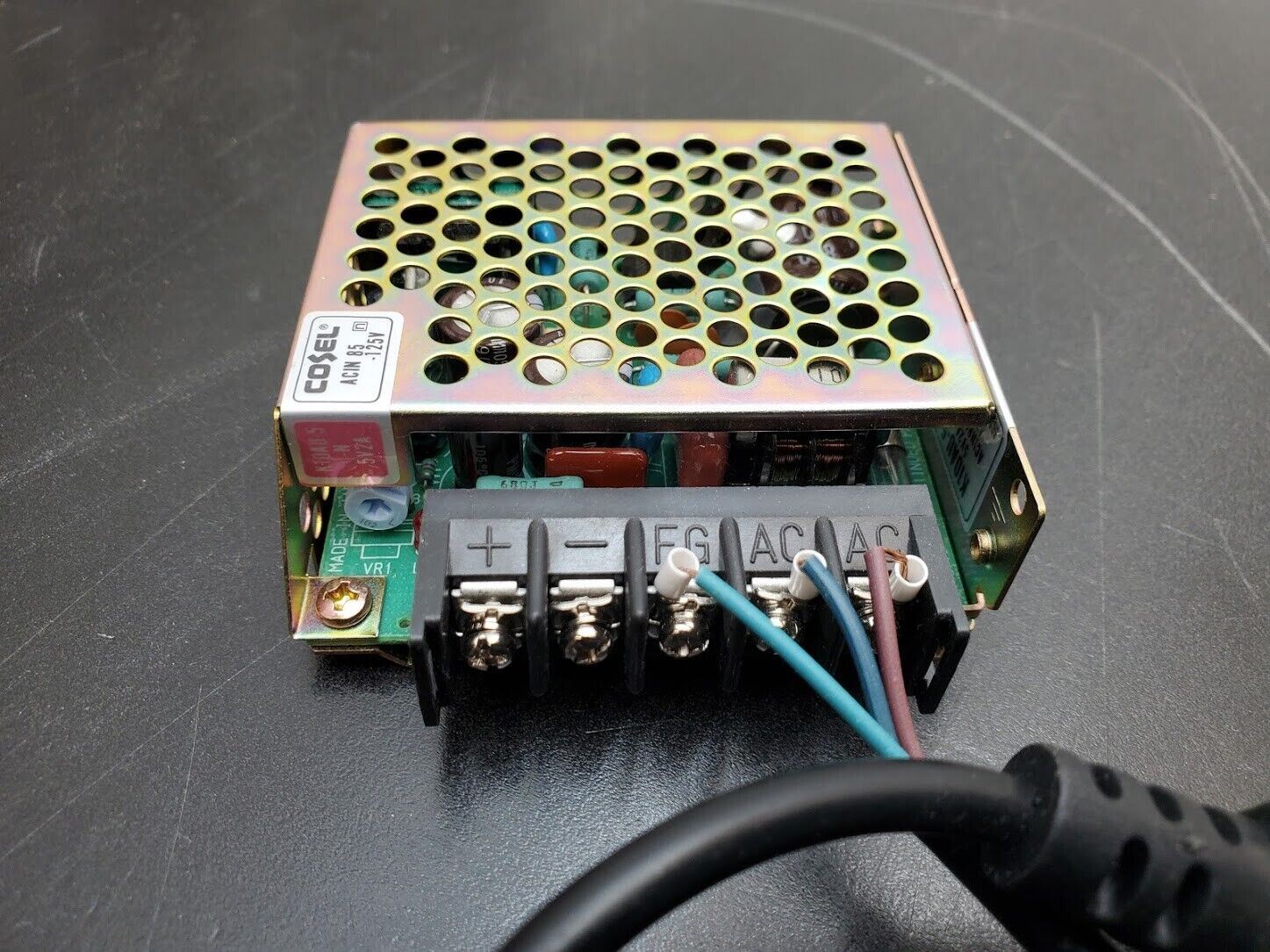 30 New Cosel K10AU-5 Enclosed Power Supply AC IN 85-125V 16W K10A 5VDC 2A