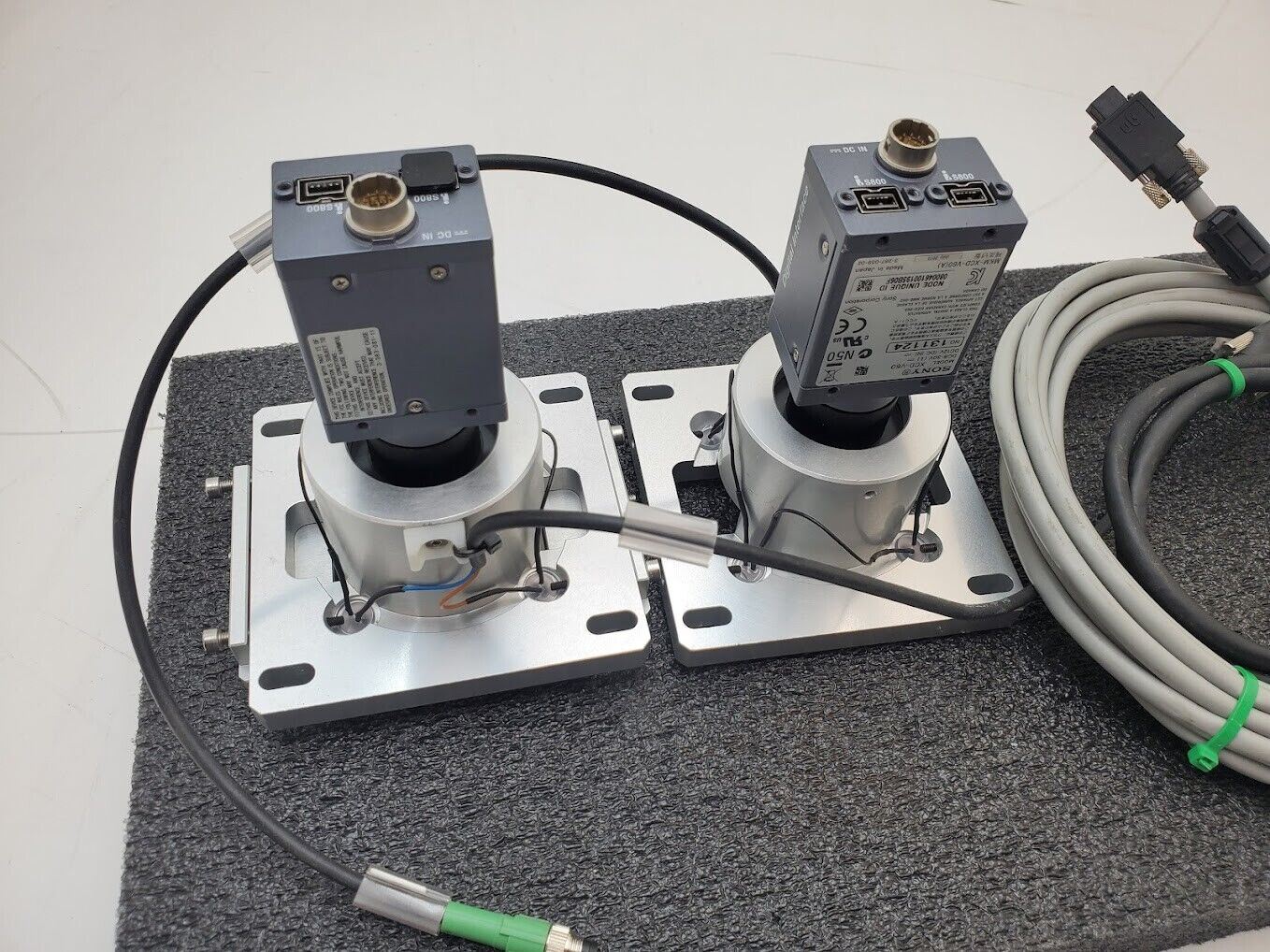 2x SONY XCD-V60 Industrial Black and White Camera 300k pixels Tamron 1:2.8 50mm