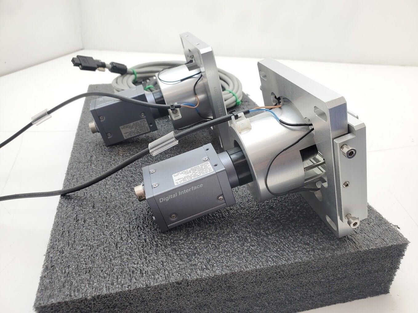 2x SONY XCD-V60 Industrial Black and White Camera 300k pixels Tamron 1:2.8 50mm