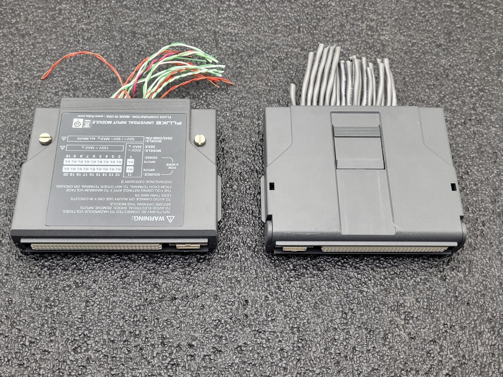 2x Fluke Data Logger Bucket Universal Input Module for 26XX Models 2645/2680-FAI