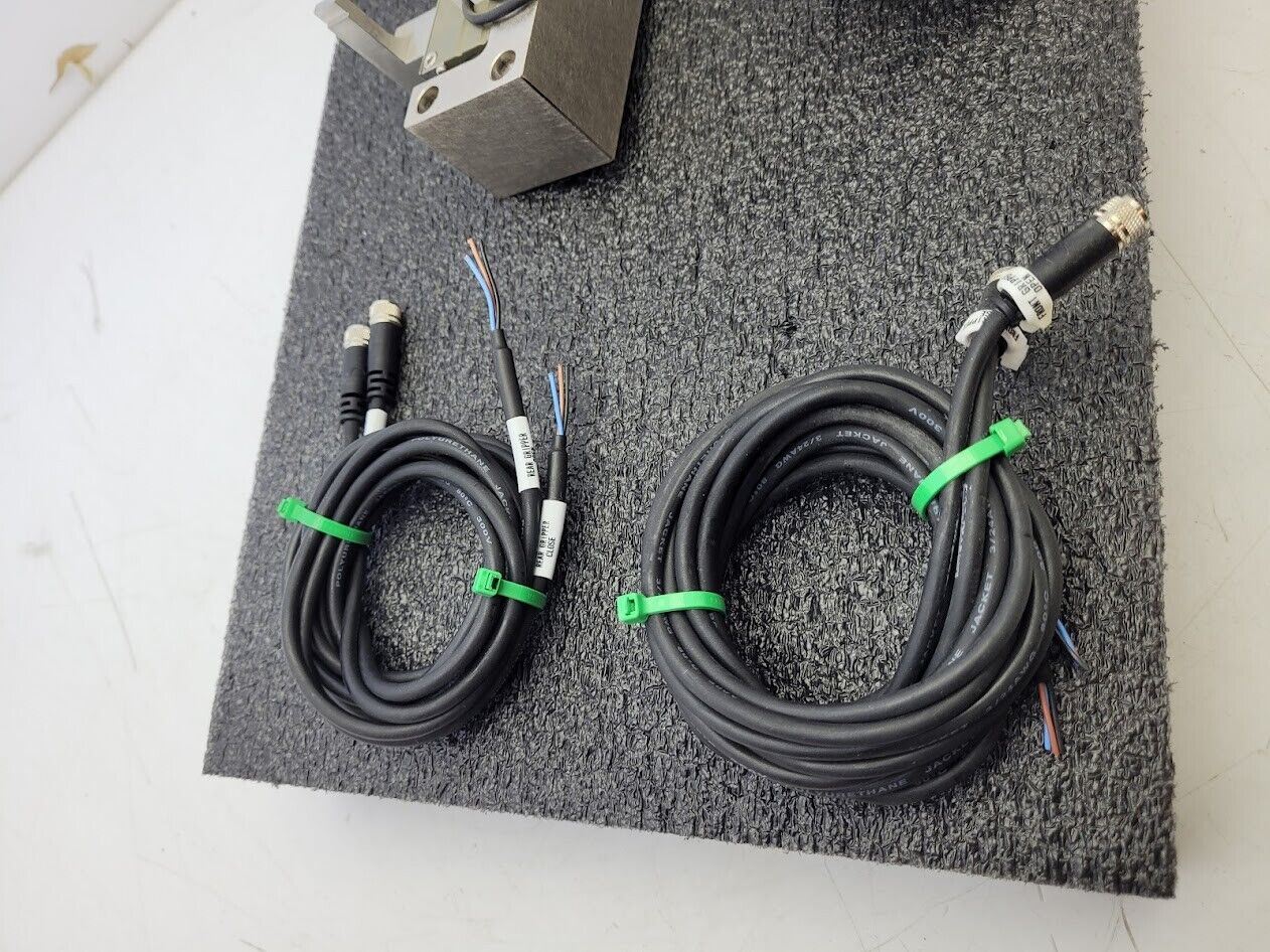 2x Destaco Robohand RPLC-4M Low Profile Cleanroom Parallel Gripper 1" Stroke