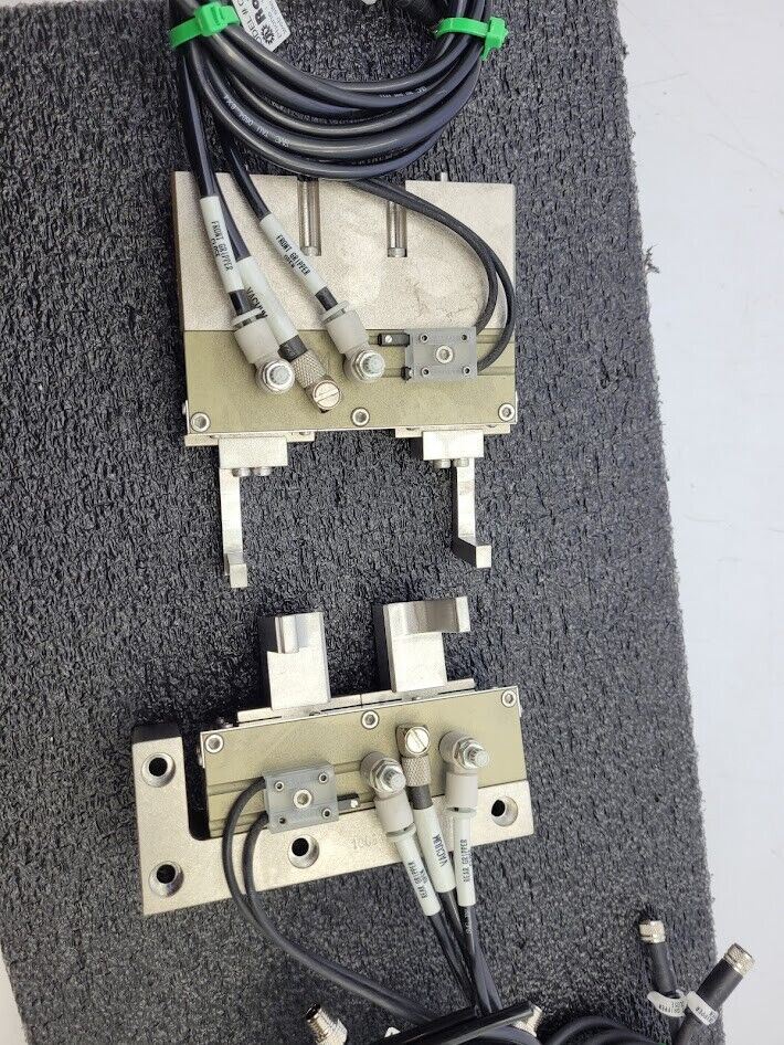 2x Destaco Robohand RPLC-4M Low Profile Cleanroom Parallel Gripper 1" Stroke