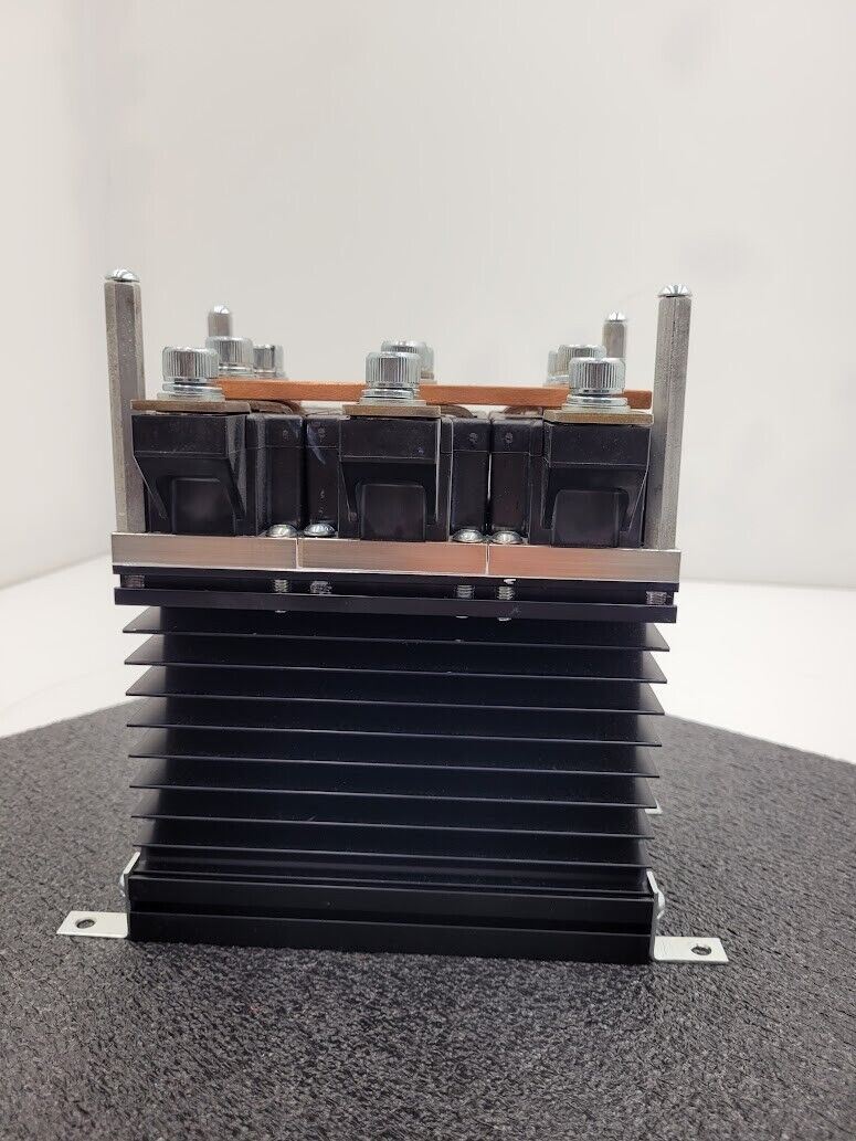 3x Infineon Powerblock DD600N16K Integrated Heatsink + Bussbar 3PH to DC Power