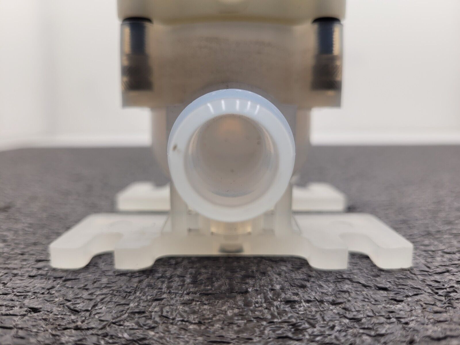 4x AMAT Furon High Purity Valve 1107510-001 JV2-F1212NC-B-1 3/4" Air Actuated