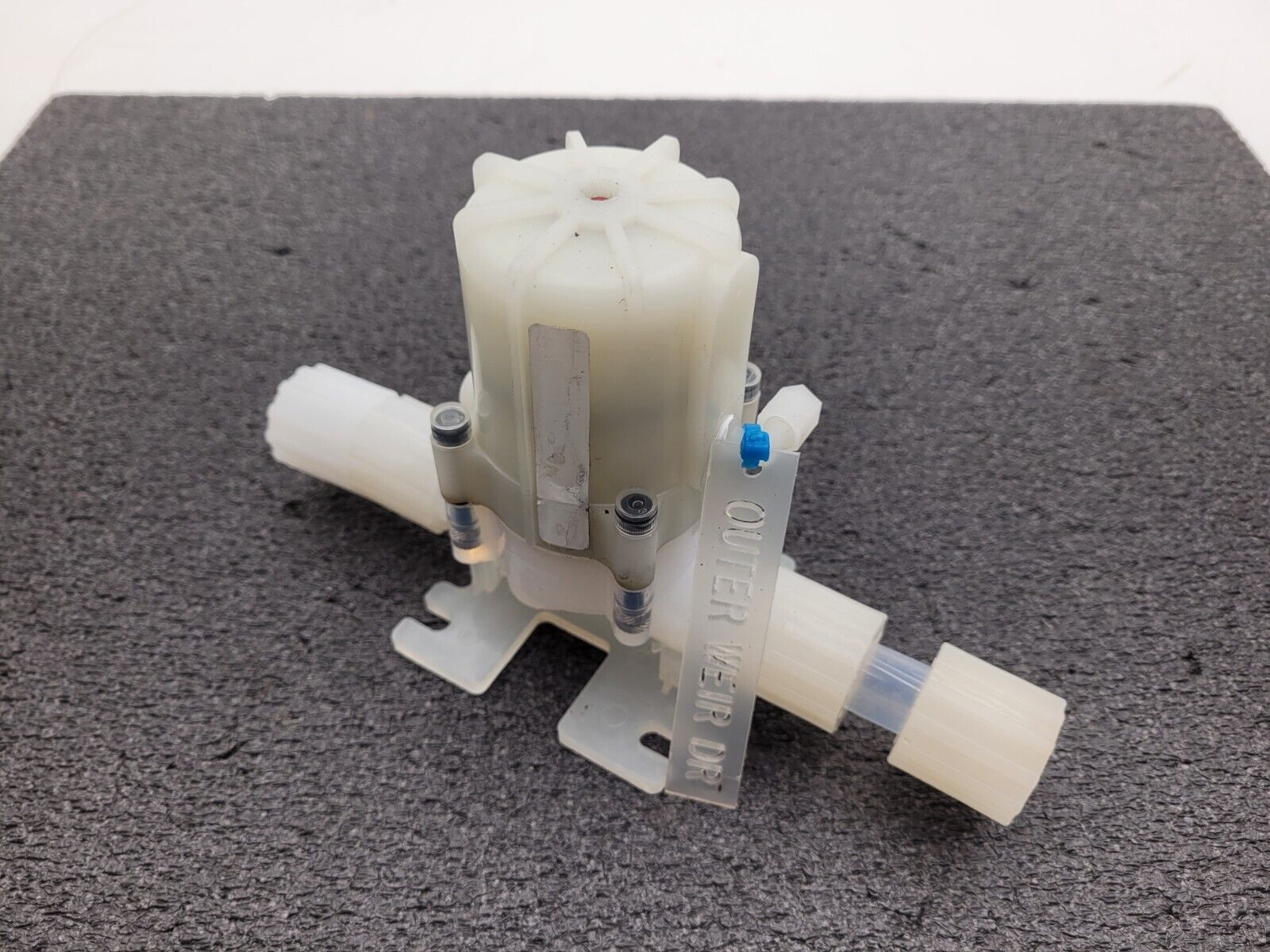 4x AMAT Furon High Purity Valve 1107510-001 JV2-F1212NC-B-1 3/4" Air Actuated