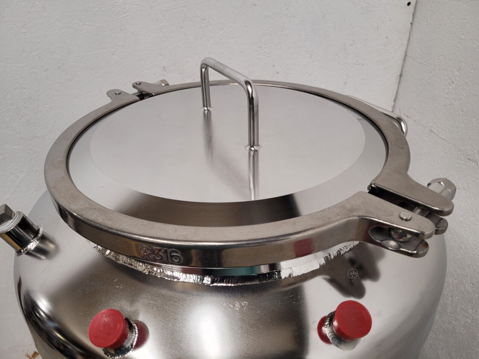 18" OD 30 Gal 100PSI MAWP Stainless Steel Pressure Tank, lid,  SS Tank w/ certs