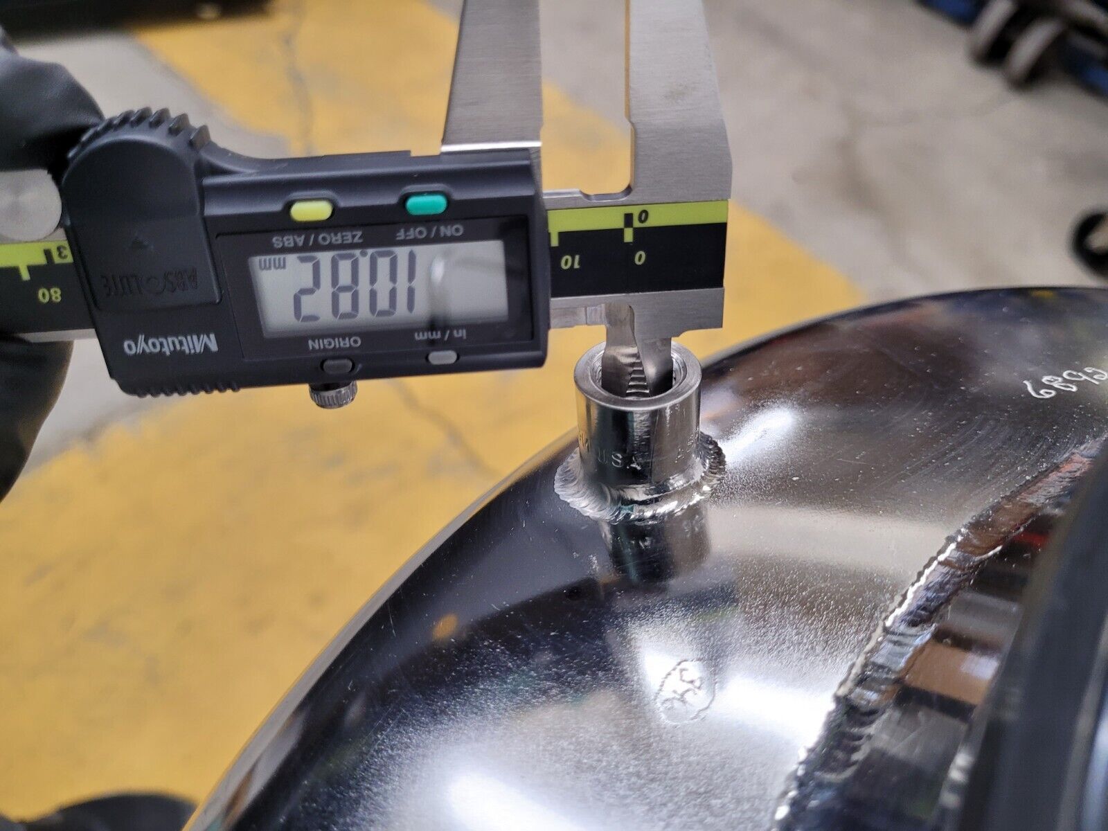 18" OD 30 Gal 100PSI MAWP Stainless Steel Pressure Tank, lid,  SS Tank w/ certs