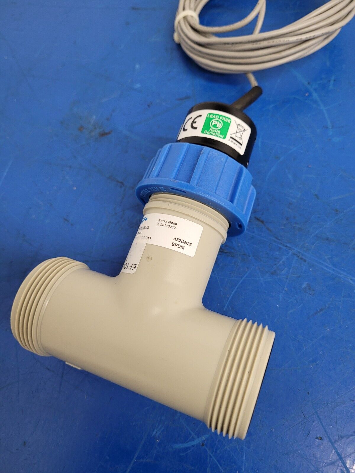 2x George Fischer 3-2536-T0-RE1, 150301027 Paddlewheel Flow Sensor DN25 EPDM Tee