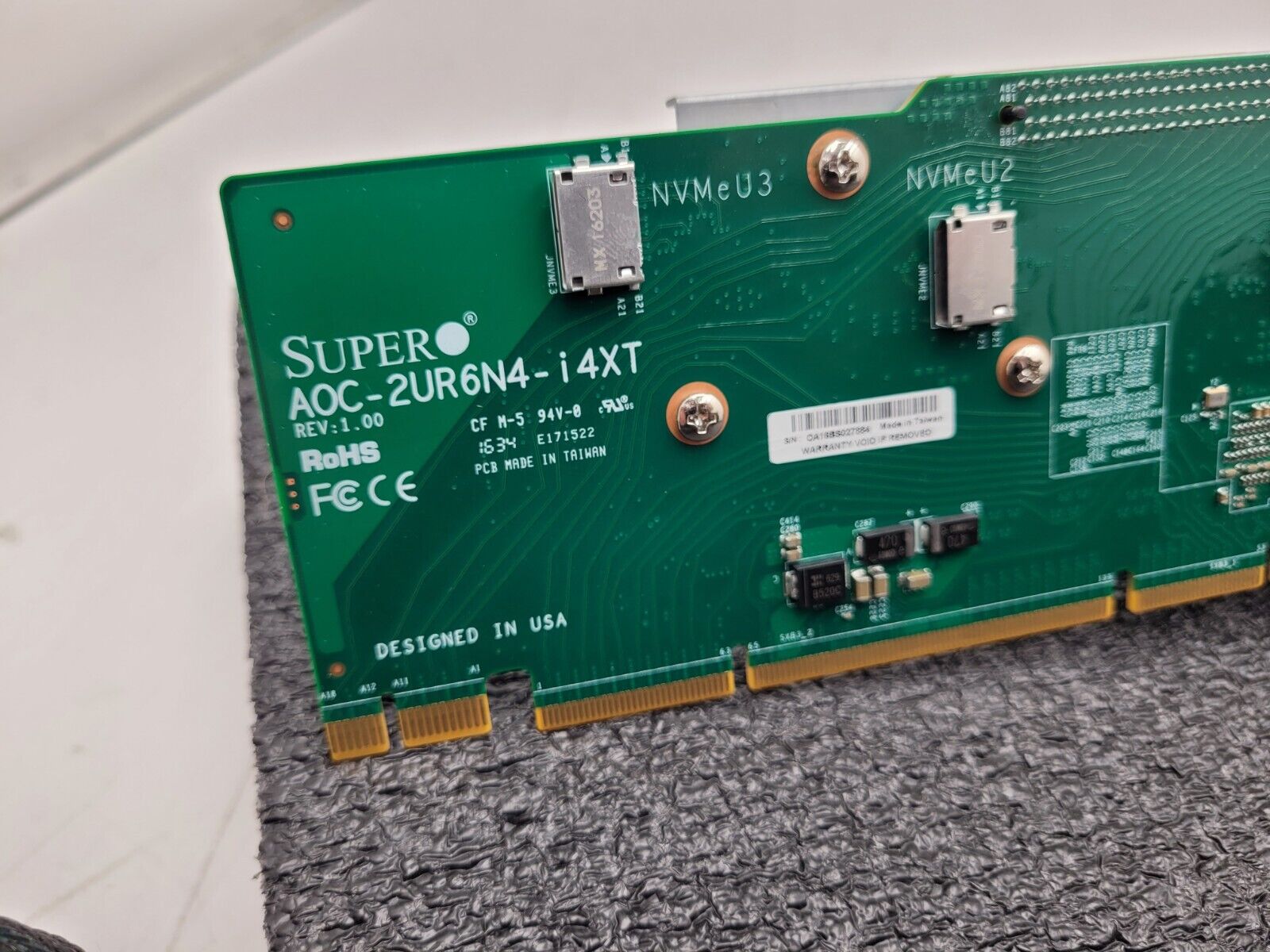 2x SuperMicro Riser Boards and 8x OCuLink Cables AOC-2UR6N4-i4XT and RSC-U2N4-6