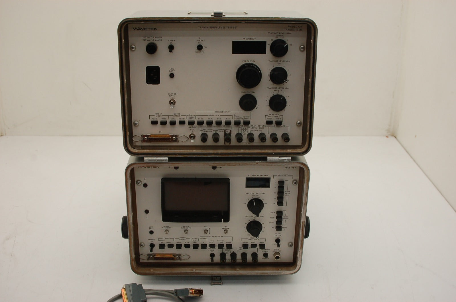 Wavetek 424-BC & 425-AB Transmission Level Test Set, 115/230 Vac