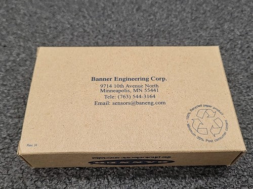 Banner SM312DQD Mini Beam Photoelectric Sensor Diffuse Mode 10-30V DC