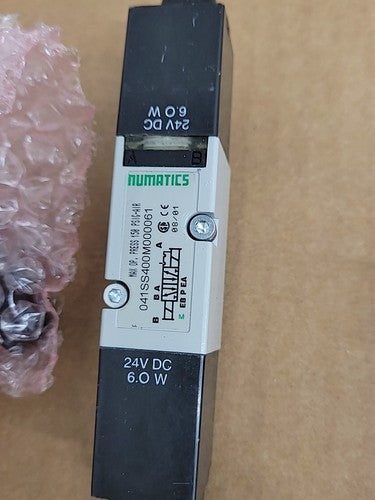 LOT Numatics 041SS400MCC00061 Solenoid Valve Pneumatic Directional Control 24VDC