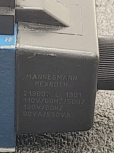 Mannesmann Rexroth 4WE10H40/CW11ON Hydraulic Directional Control Valve 9DA/N