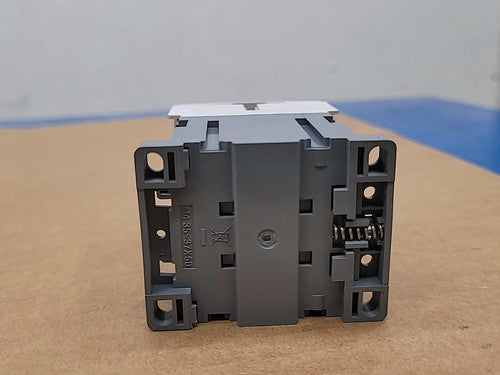 LS Electric GMD-12M Mini Contactor 3 Pole DC 24V Coil AC-3 12A HJ02004-6004D