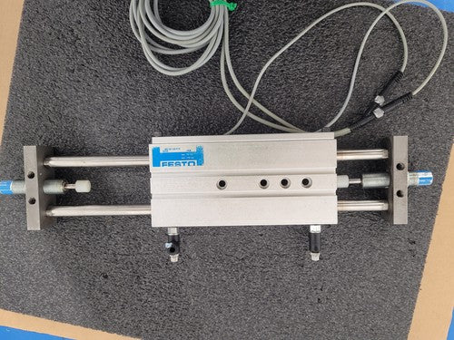 Festo DPZ-25-100-P-A 32705 Pneumatic Linear Air Cylinder Actuator w/ Sensors