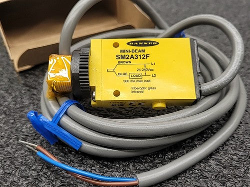 Banner SM2A312F Mini-Beam Fiber Optic Photoelectric Sensor Amplifier