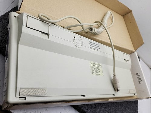 KeyCal Focus FK-8000 Electronic Mechanical AT Keyboard LCD Calculator Vintage