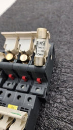 Schneider Electric DF101 DF103 DF143 Lot of 15 Fuse Holders w/ assorted fuses