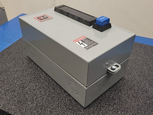 Cutler-Hammer ECN0511AAA Motor Starter Reset Button Enclosure NEMA Metal Box
