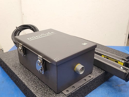 MiniSafe Safety Light Curtain System Control Box Sensor Bars Cables M84316 15"