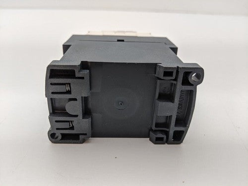 Schneider LC1D12BD Contactor Manual Motor Control 200-600V 3-Pole 24VDC Coil