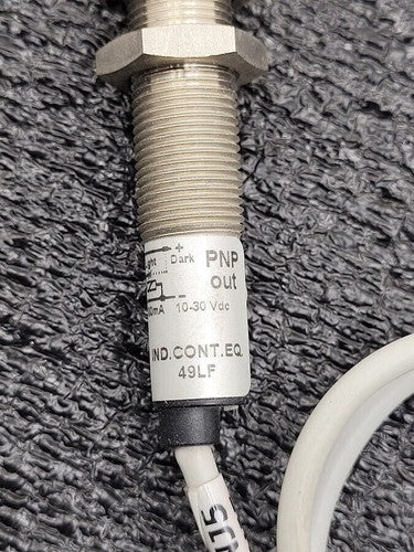 Automation Direct DM7-0P-1A Photoelectric 4 Wire PNP Out Switch 10-30Vdc