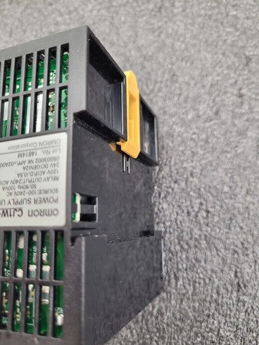 OMRON CJ1W-PA205R Power Supply Unit PA205R DIN Rail Mount