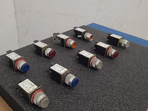 Allen Bradley 800MR-Q24S Series D Pilot Light Indicator Lamp Lot Mixed Colors
