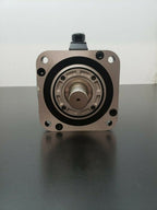 New Yaskawa AC Servo Motor SGMG-20ASB New 2Kw 200V 18.5 A