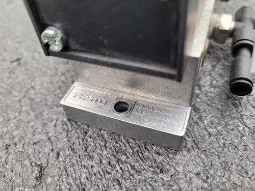 Festo Pneumatic Valve Block MN1H-5/2-D-1-FR-S-C -13 to 240 psi INPUT 159716