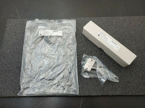 OMRON STI TL4019-40243F2M TL4019-4 24V FLX2 ACT 44534-0650 NEW Safety Interlock