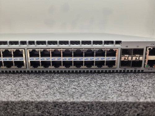 Arista DCS-7048T-A 48-Port 100/1000 RJ45 4x SFP+ 2x AC PSU R-F 7048 Switch