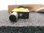 Banner SM312CV2QD Mini-Beam Photoelectric Sensor Convergent Red 10-30VDC 26832
