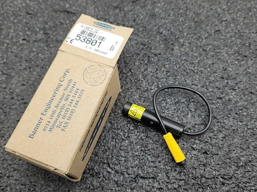 Banner M126E2LDQ 53801 Laser Sensor Class 2 Emitter Photoelectric Barrel