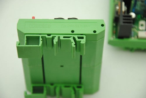 PHOENIX CONTACT GE080/H, Typ UMK-SE 11,25-1, Lot of 2