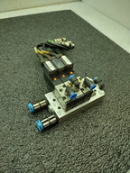 Lot of 2x SMC VZ3123-5MOZ-M5-Q and  2x VZ3123-5MOZ-M5 Pneumatic Valve Blocks